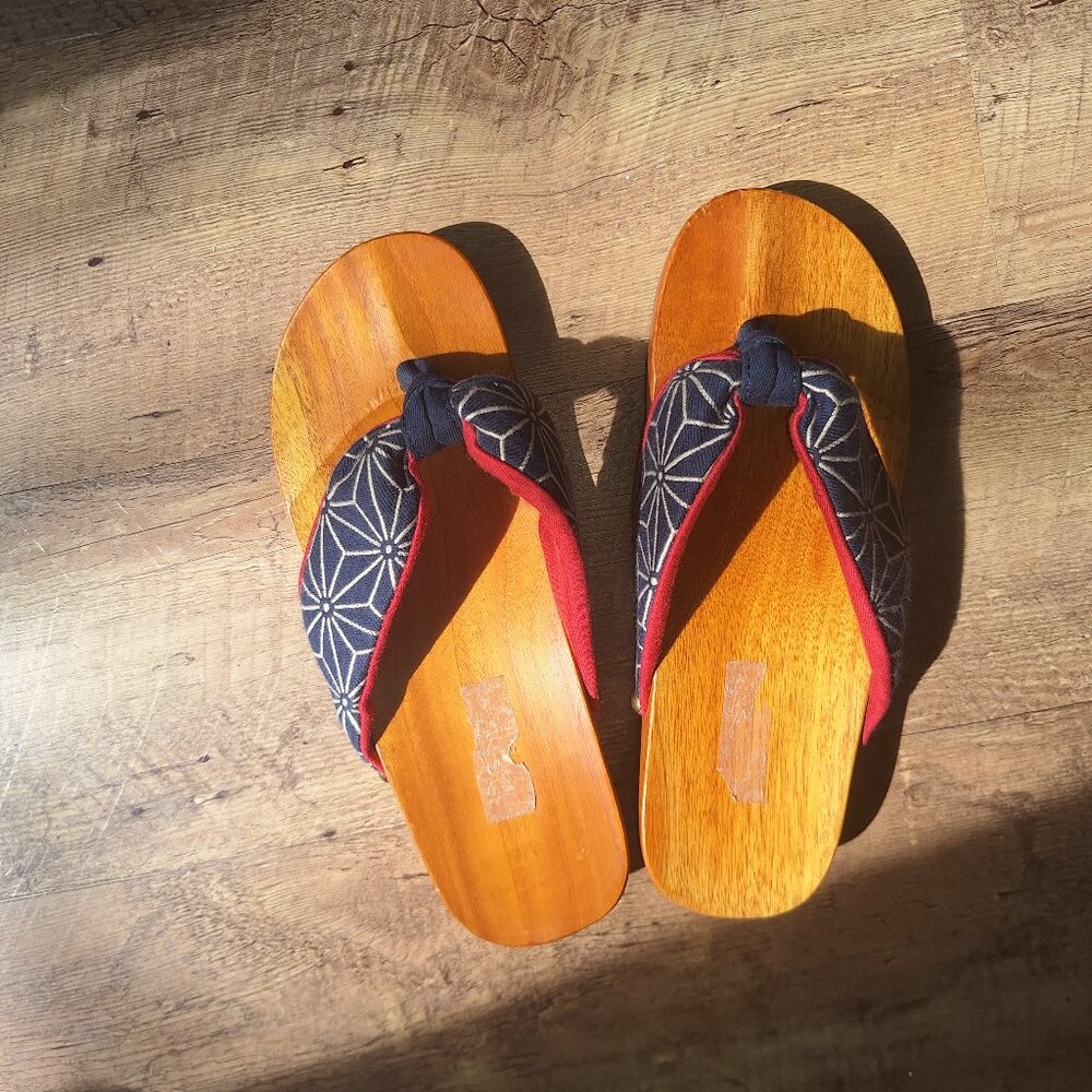 Traditional Japanese Geta Wooden Sandle